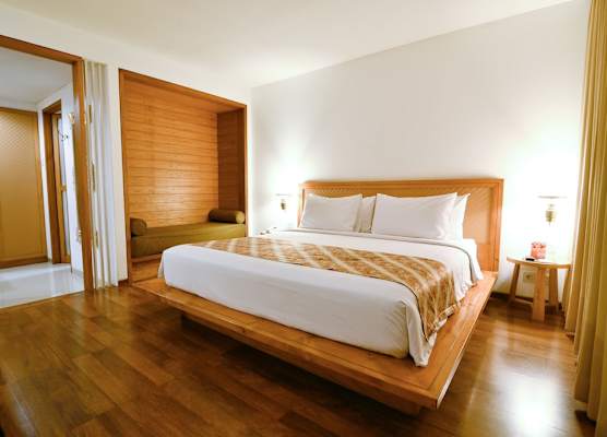 Gumilang Regency Hotel 1