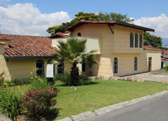 Hotel Portales Del Campestre 1