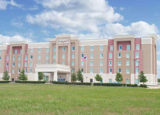 Hampton Inn & Suites Dallas/Frisco North-FieldhouseUSA 1