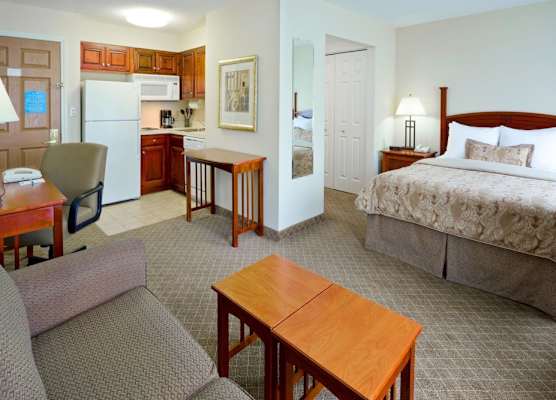 Staybridge Suites CRANBURY-SOUTH BRUNSWICK by IHG 1