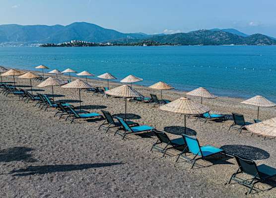 Uras Beach Hotel 1