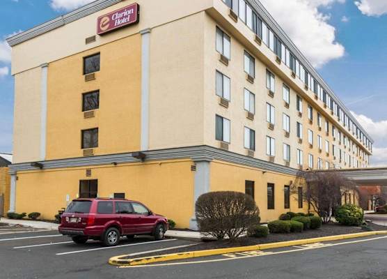 Clarion Hotel Somerset - New Brunswick 1