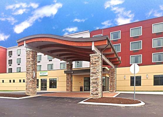 Wyndham Garden State College 1