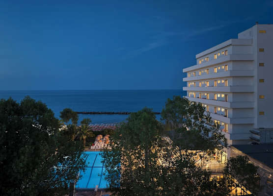 Serena Majestic Residence 1
