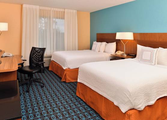 Fairfield Inn & Suites Cleveland Avon 1