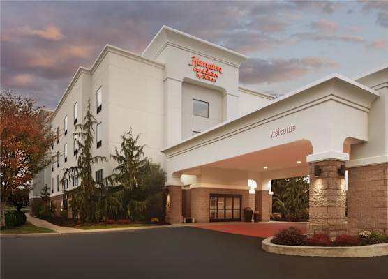 Hampton Inn & Suites Cleveland-Mentor 1