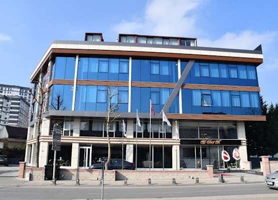 Hmz LUXURY HOTEL 1