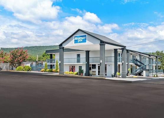 Rodeway Inn Dalton South 1