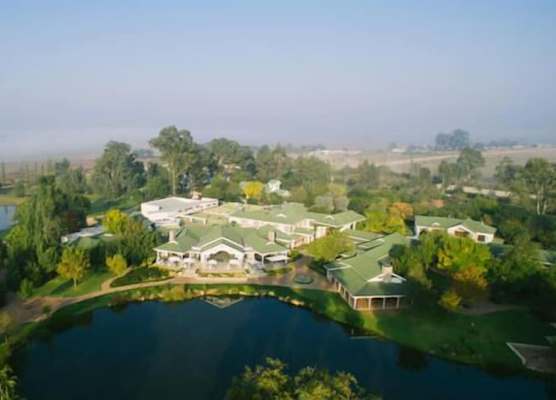 Oxbow Country Estate 1