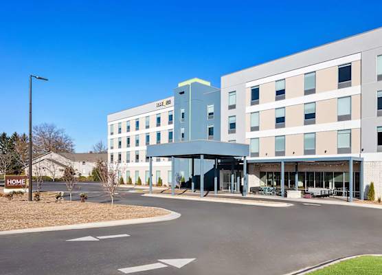 Home2 Suites By Hilton Hendersonville 1