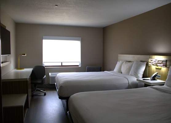 Baymont Inn & Suites San Marcos 1