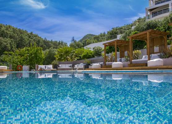Ionian Eye Design Studios & Spa 1
