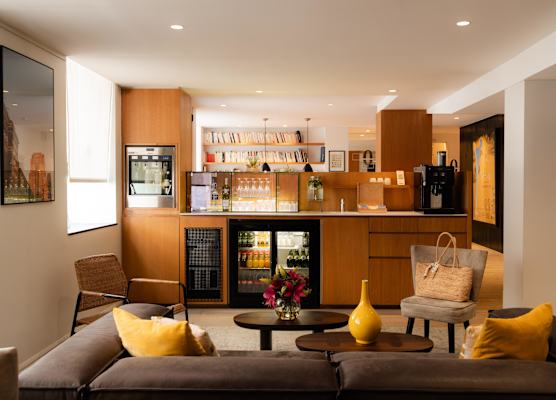 9Hotel Opera 1