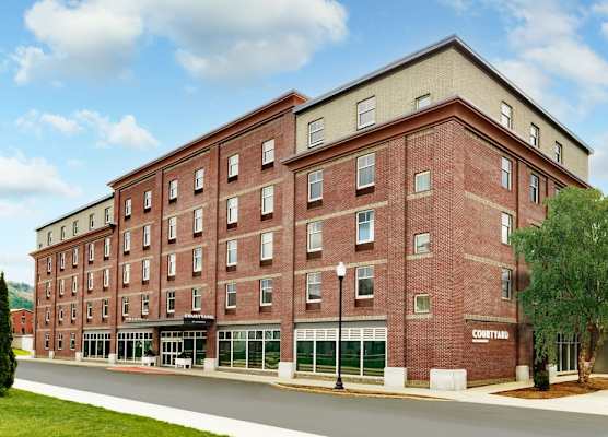Courtyard Keene Downtown 1