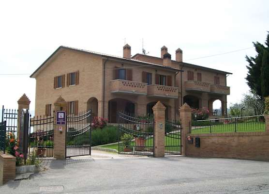 La Collina Del Sagrantino 1