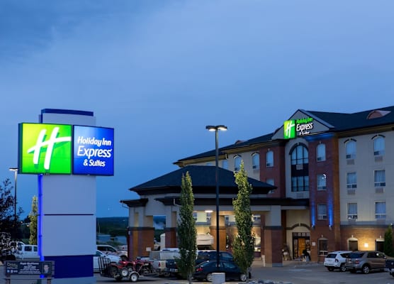 Holiday Inn Express & Suites DRAYTON VALLEY by IHG 1