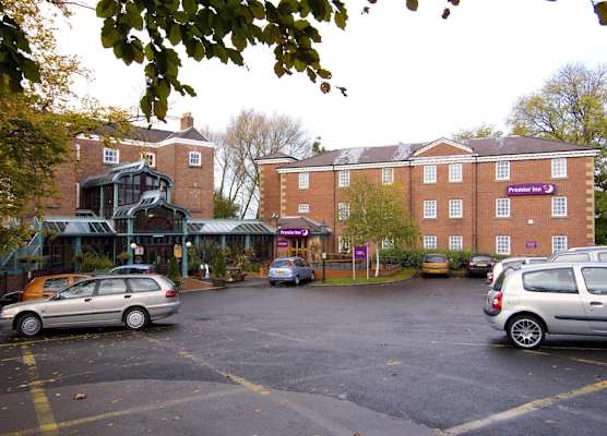 Premier Inn Stockport Central 1