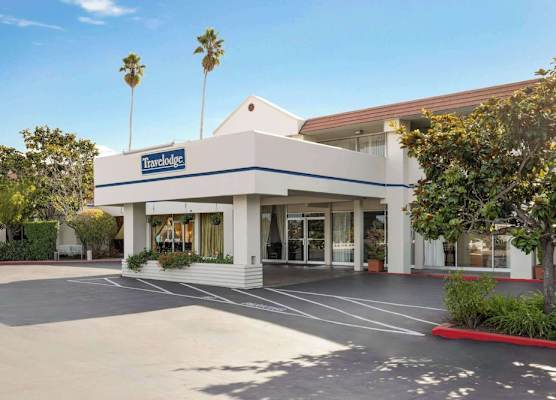 Travelodge by Wyndham Monterey Bay 1