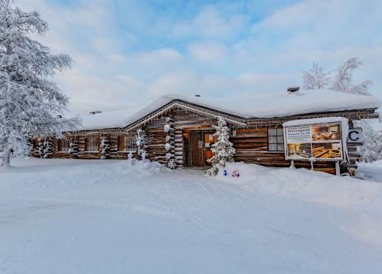 Kuukkeli Log Houses Teerenpesä 1