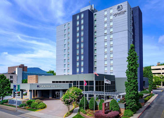 DoubleTree by Hilton Chattanooga Downtown 1