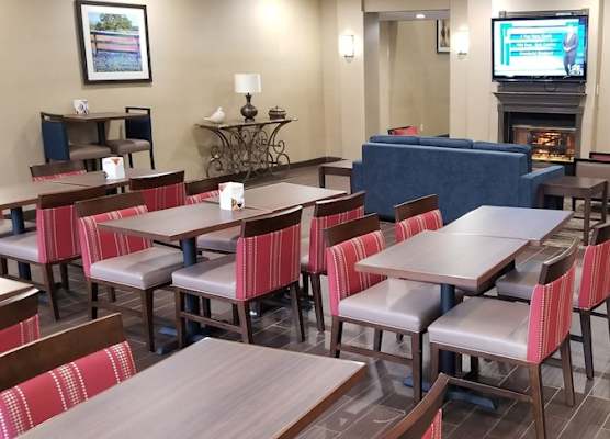 Continental Inn & Suites 1