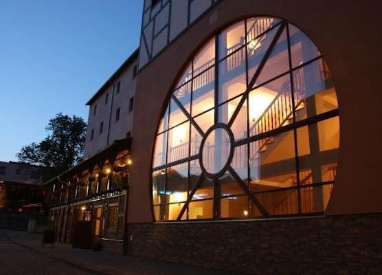 Hotel Zamkowy Młyn 1