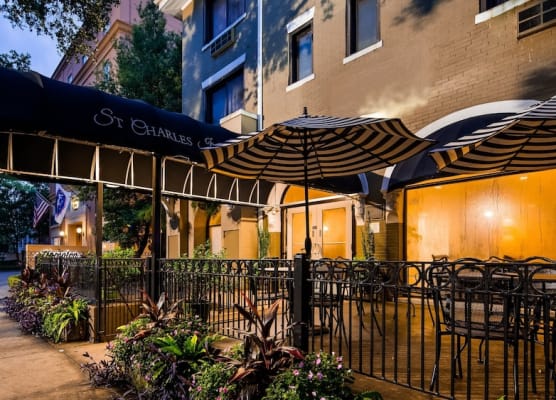 St Charles Inn, Superior Hotel 1
