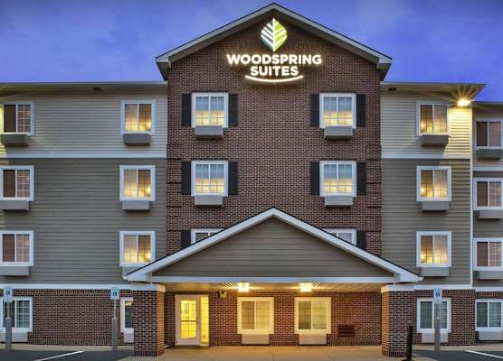 WoodSpring Suites Holland - Grand Rapids 1