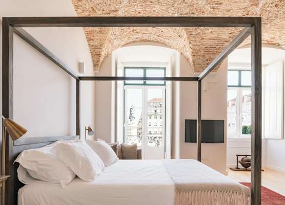 The Visionaire Apartments 1