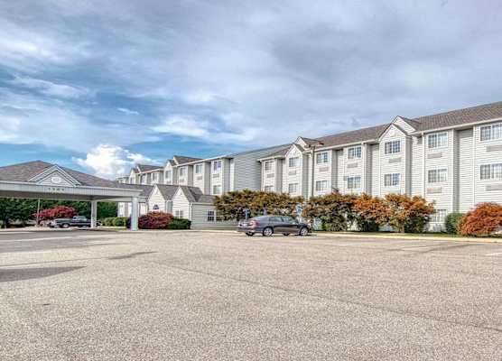 SureStay Hotel by Best Western Christiansburg Blacksburg 1