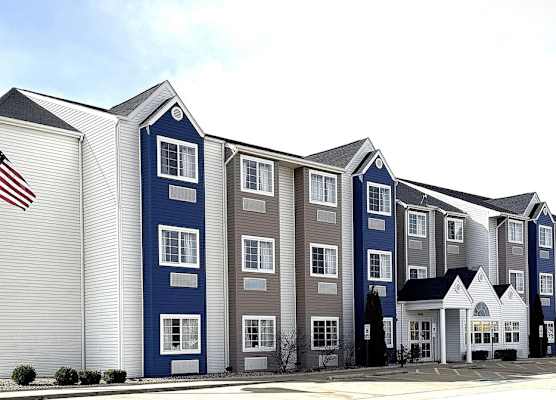 Microtel Inn & Suites by Wyndham Springfield 1