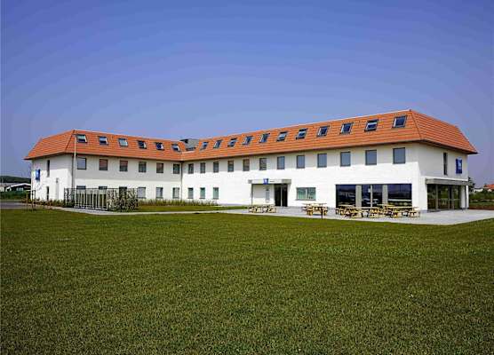 ibis budget Oostende Airport 1