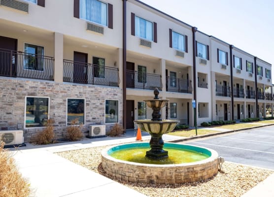 Baymont by Wyndham College Park Atlanta Airport South 1