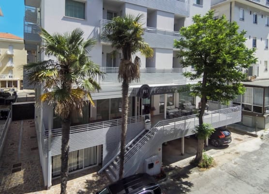 B&B Primrose Residence Hotel 1