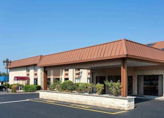 Days Inn by Wyndham Hillsborough 1