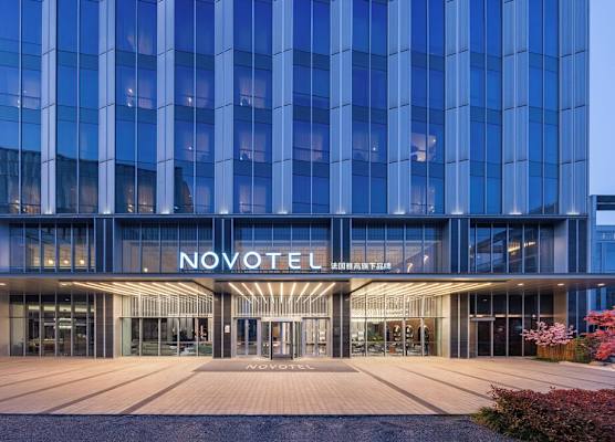 Novotel Shanghai Baoshan Jiusi 1