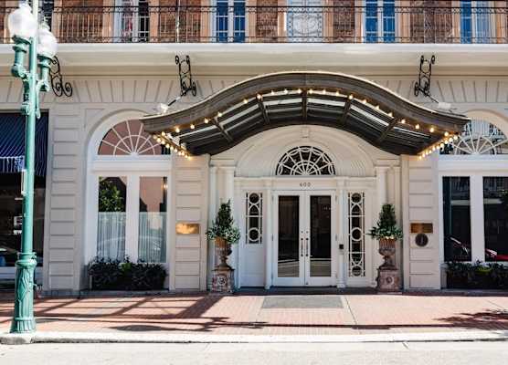 The Lafayette New Orleans By Kasa Living 1