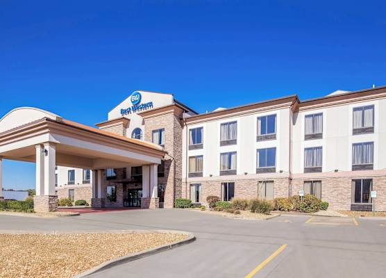 Best Western St. Louis Airport North Hotel & Suites 1