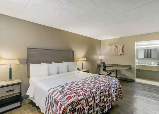 Red Roof Inn Baltimore 1