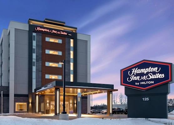 Hampton Inn & Suites Ottawa West, Ontario, Canada 1