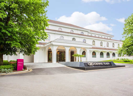 Crowne Plaza GERRARDS CROSS by IHG 1