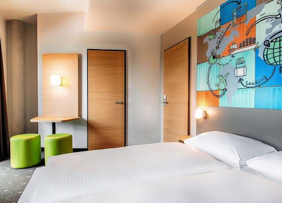 B&B Hotel Stuttgart-Neckarhafen 1