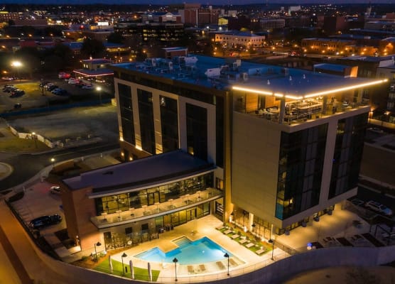 Hotel Indigo COLUMBUS AT RIVERFRONT PLACE by IHG 1
