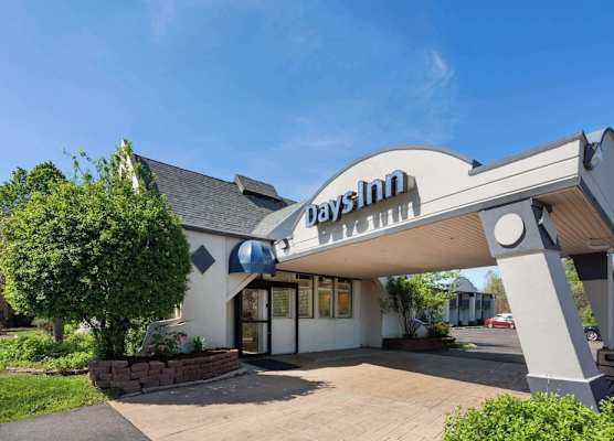 Days Inn by Wyndham Ann Arbor 1