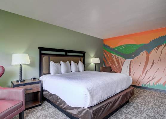Ridgeline Hotel at Yellowstone, an Ascend Collection Hotel 1