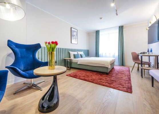 Hotel H12 1