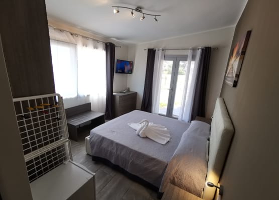 Samanà Room A con Spiaggia Privata a Punta Prosciutto 1