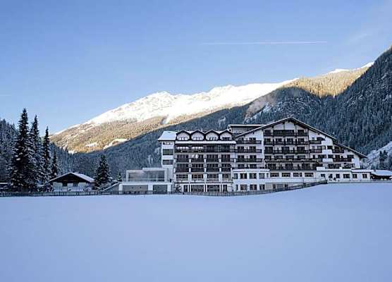 Hotel Weisseespitze 1