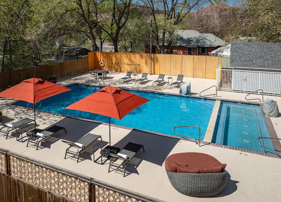 River Canyon Lodge 1