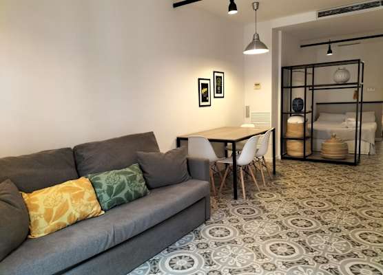 Liceu Apartments by gaiarooms 1